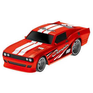  
RC 1:24 Famous Racing Car – Red