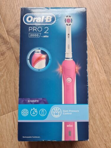 Oral-B Pro 2 2000 Electric Toothbrush Pink