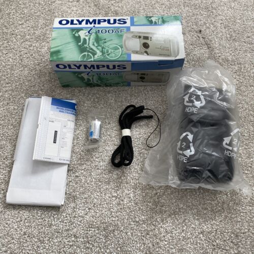 Olympus i100AF 24mm Lens Camera & Carry Case